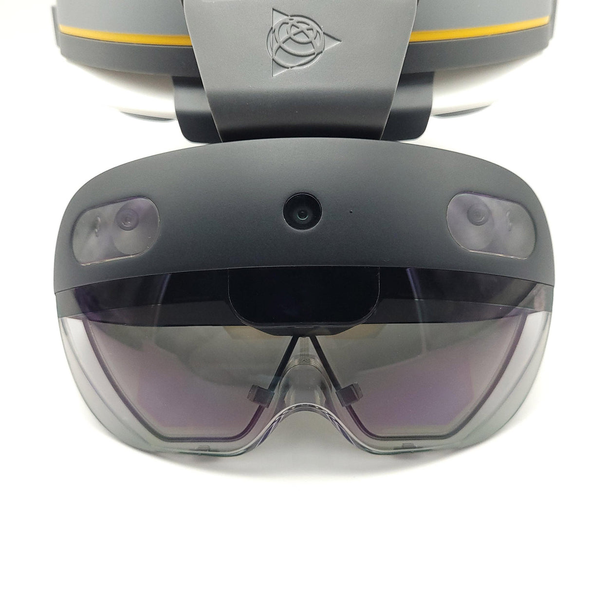 Trimble XR10 mit MS HoloLens 2 AR Datenbrille für das Bauhandwerk